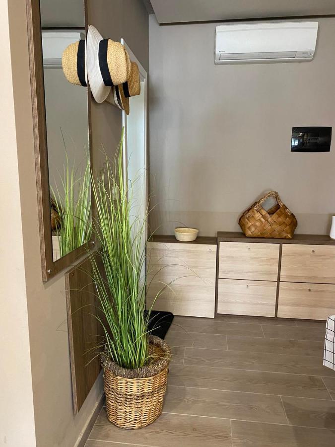 Qerret Boutique Studio Apartment Голем Экстерьер фото